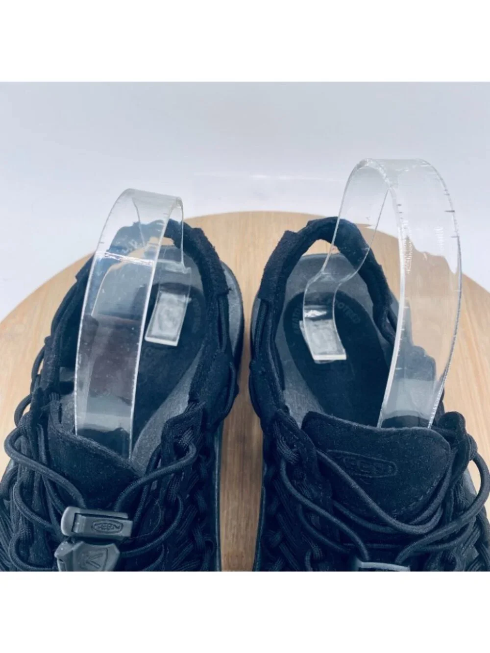 Keen Unseek Sandals Mens 7.5 Black Leather Slingback Waterproof Fisherman